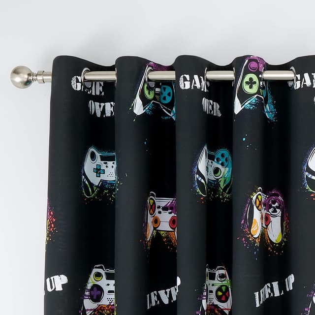 Thumbnail 2 de Catherine Lansfield Game Over 66x72 inch Eyelet Curtains 🪟