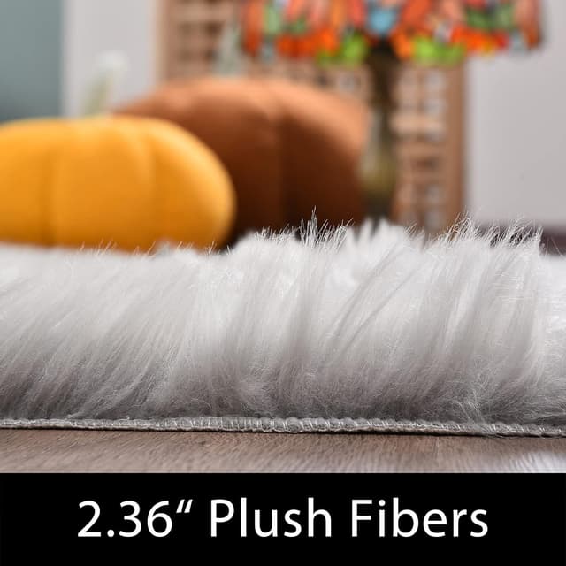 Detalle de Latepis 3ft Round Faux Sheepskin Fur Rug in Grey (Washable, Fluffy Bedroom Rug)