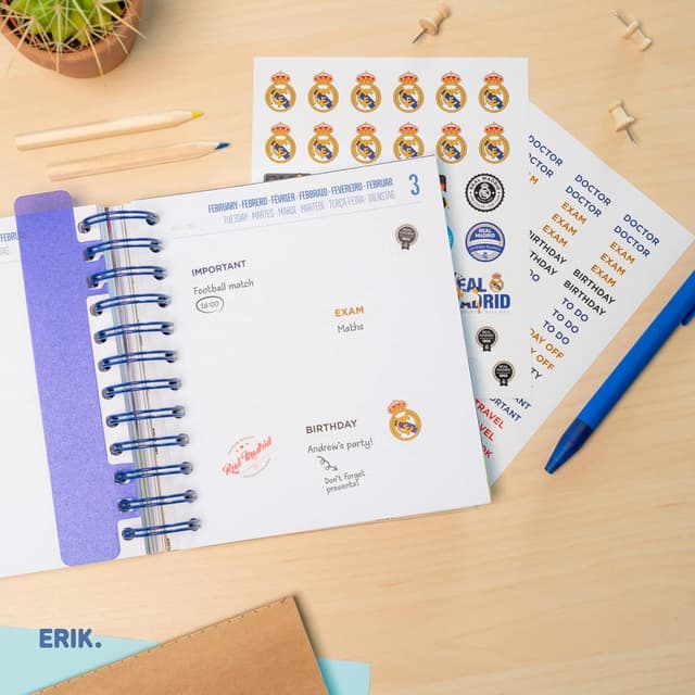 Detalle de Grupo Erik Agenda journalier Real Madrid 2025-2026 (14 x 16 cm) pour fille et garçon
