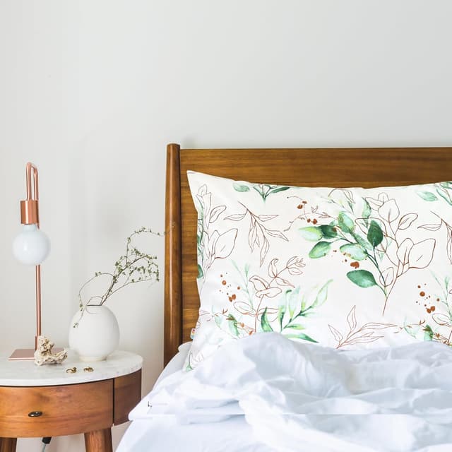 Detalle de Kissenbezug 50x70 cm – Kopfkissenhülle aus 100% Baumwolle mit Reißverschluss, weich & atmungsaktiv, viele bunte Muster