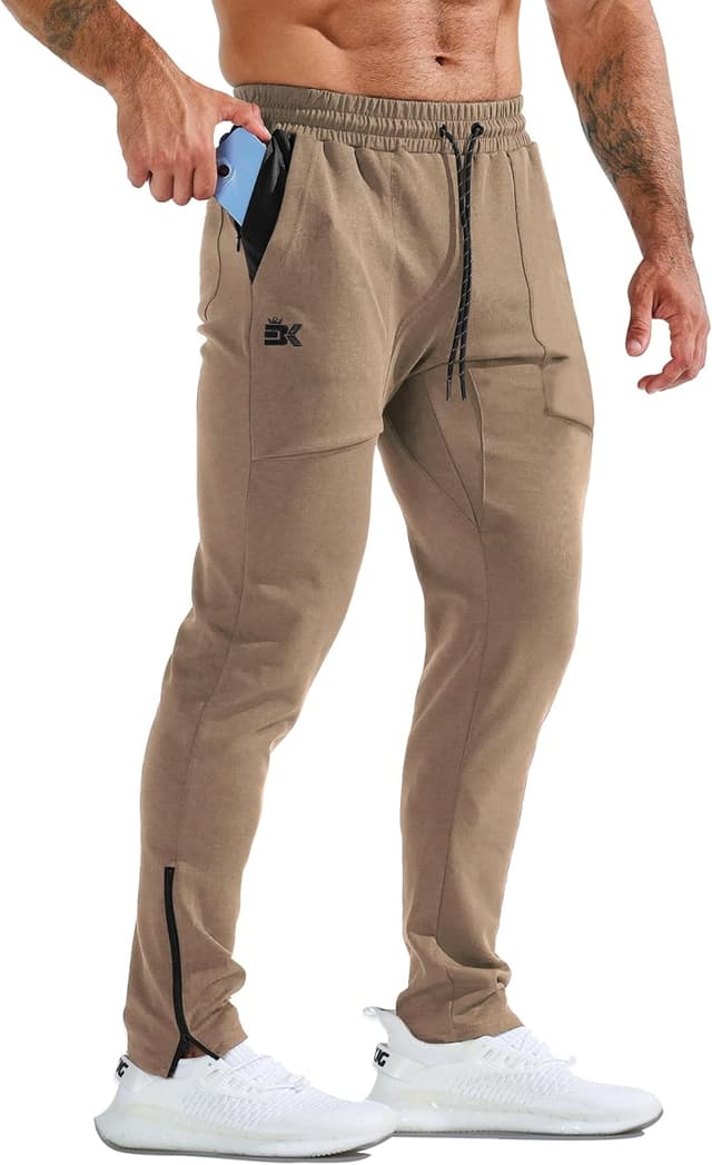 Detalle de BROKIG Mens Zero Armor Gym Jogger Bottoms with ankle zips and integrated mesh pockets