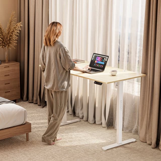 Detalle 2 de sense7 NOJO escritorio eléctrico regulable de altura 140x70 blanco/pino (motor, memoria y gestión de cables)