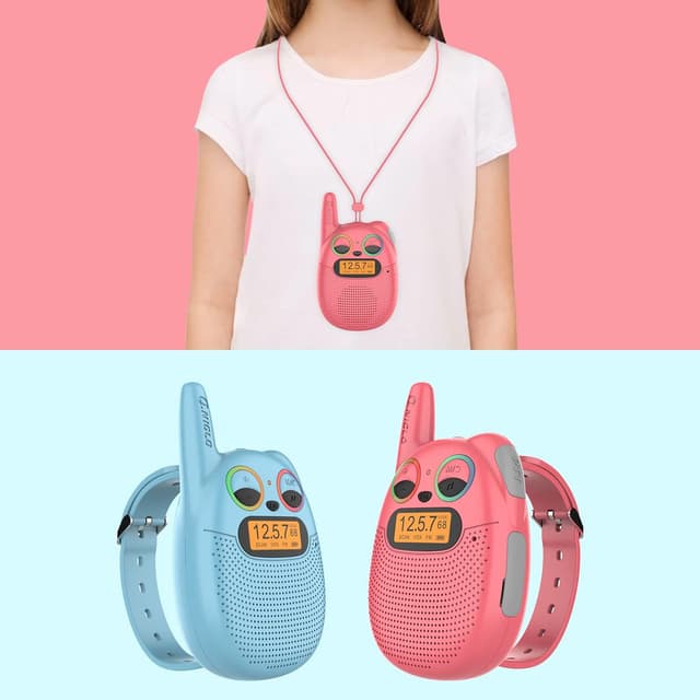 Detalle 2 de Walkie Talkies for Kids by QNIGLO (3-Mile Long Range, 22 Channels) — Rechargeable 2-Way Radios for Ages 3–12