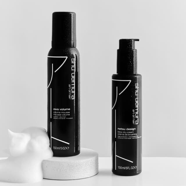 Detalle de Shu Uemura Art of Hair Awa Volume mousse volumizzante per capelli fini, finish setoso (150 ml)
