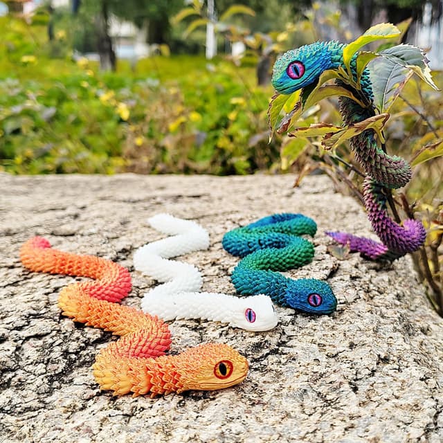 Detalle 2 de 3D Printed Snake Toys 12in, 4 Pack