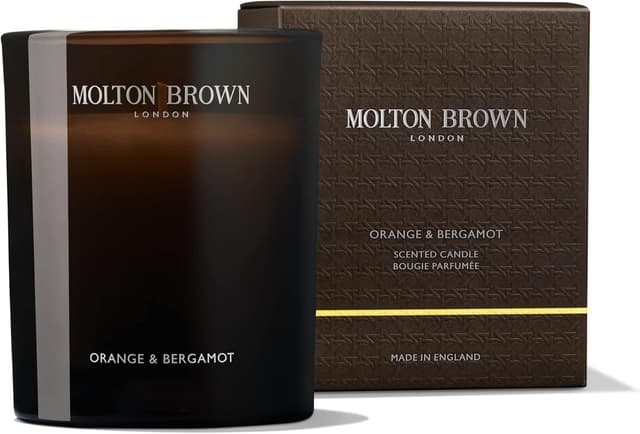 Detalle de Molton Brown Orange and Bergamot Single Wick Candle 190 g – energising home fragrance