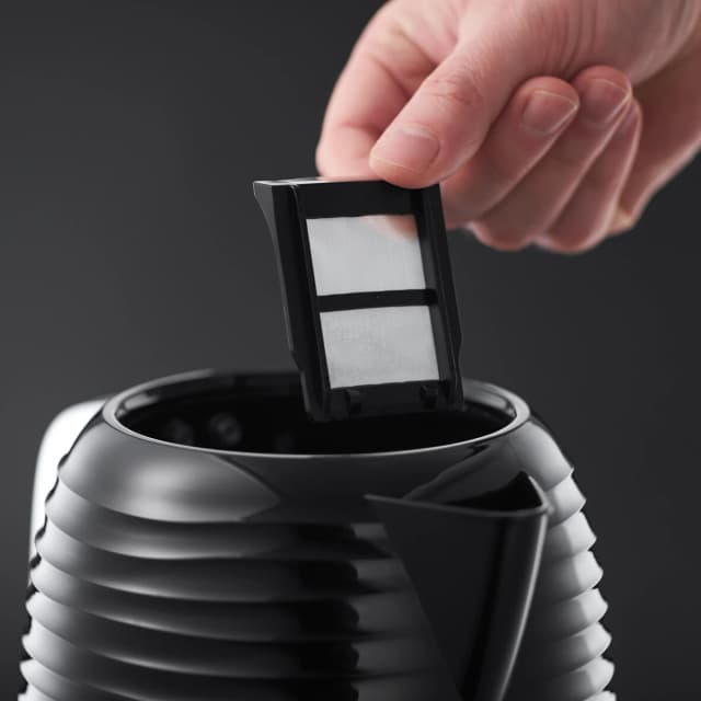 Thumbnail 3 de Russell Hobbs Hervidor Inspire negro brillante 1,7 L