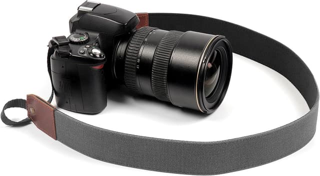 Detalle 2 de MegaGear Echtleder Kameragurt (handgefertigt) für DSLR/SLR – verstellbar, rutschfest
