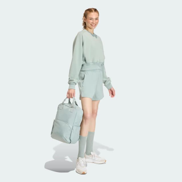 Detalle de Sudadera holgada Soft Lux Adidas en verde