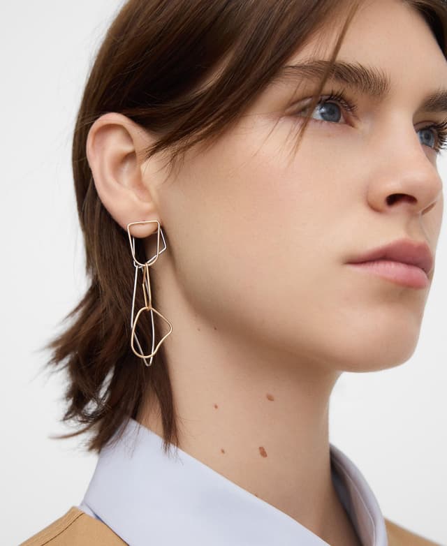 Detalle 1 de Adolfo Domínguez pendientes con eslabones