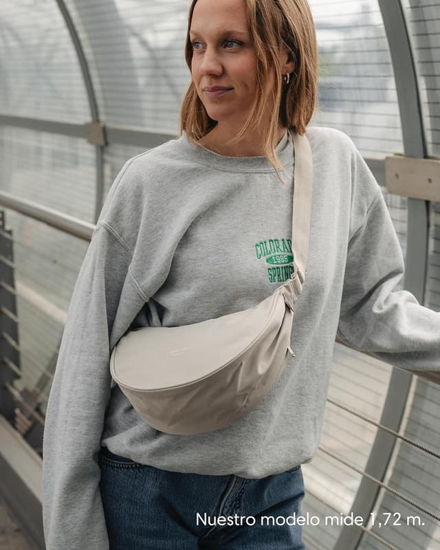 Detalle 2 de LARKSON Solveig Small: Bolso Bandolera Mujer 🍑 con Compartimentos