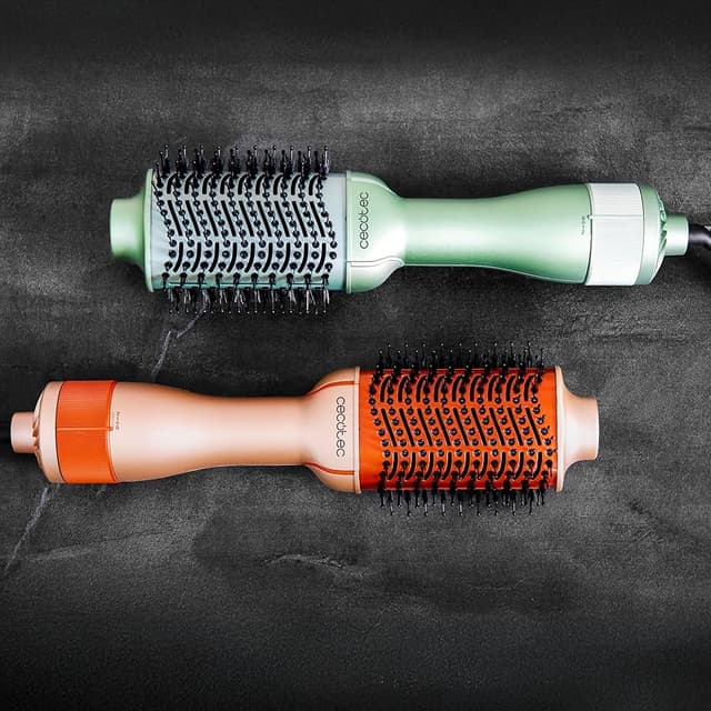 Detalle 2 de Cecotec CeramicCare Single Peach 1200W cepillo voluminizador