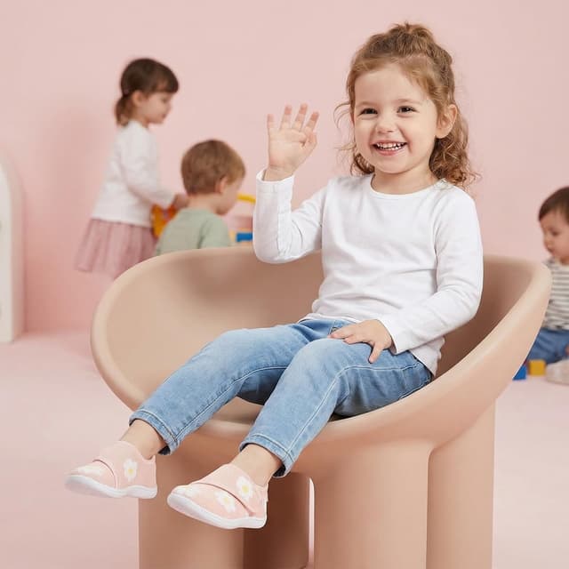 Detalle 2 de IceUnicorn Baby Barfußschuhe als Lauflernschuhe – breite Zehenführung, rutschfeste Sohle