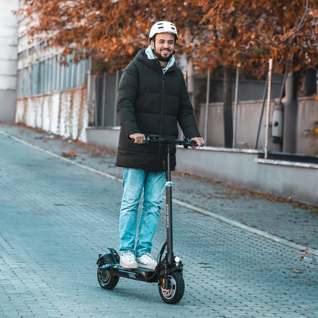 Detalle 1 de smartGyro Speedway - Patinete Eléctrico 800W, 50 km