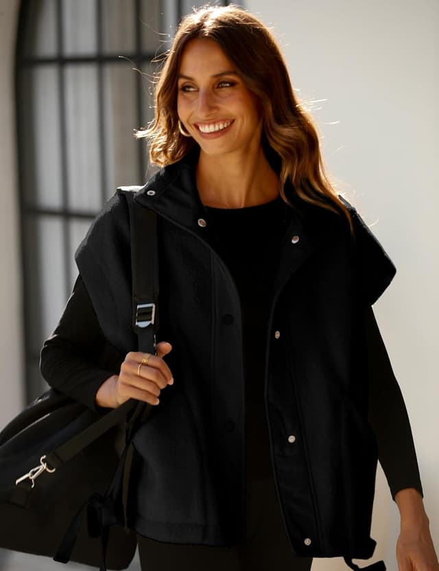 Detalle de OPCAKM Women's Fuzzy Fleece Vest