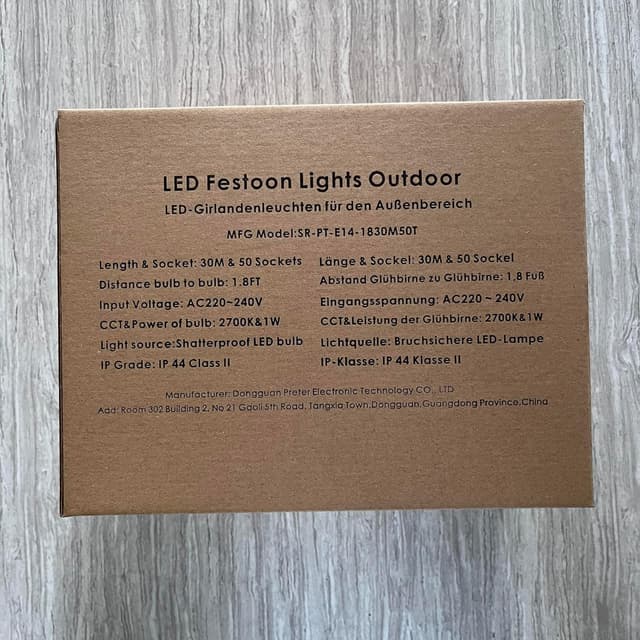 Detalle 2 de LED Lichterkette Außen 30 m mit 50+2 warmweißen ST38 Kunststoffbirnen, IP44