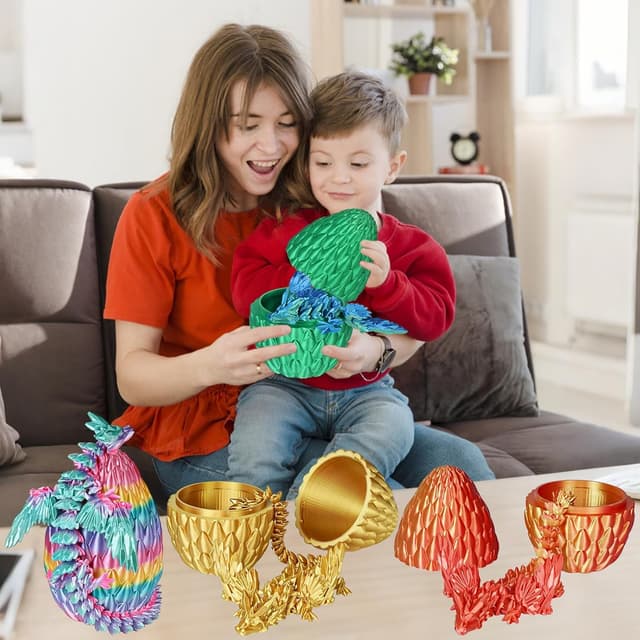 Detalle 1 de Winged Dragon Inside Surprise Egg 3D printed toy 🐉