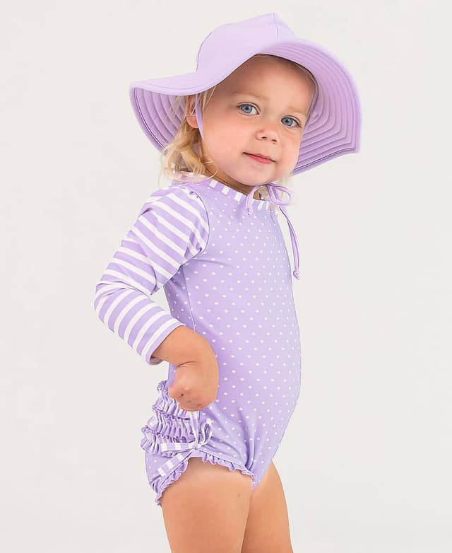 Detalle 2 de RuffleButts UPF 50+ Long Sleeve Swimsuit