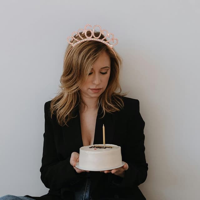 Detalle 2 de Dimetey 60th Birthday Sash Tiara