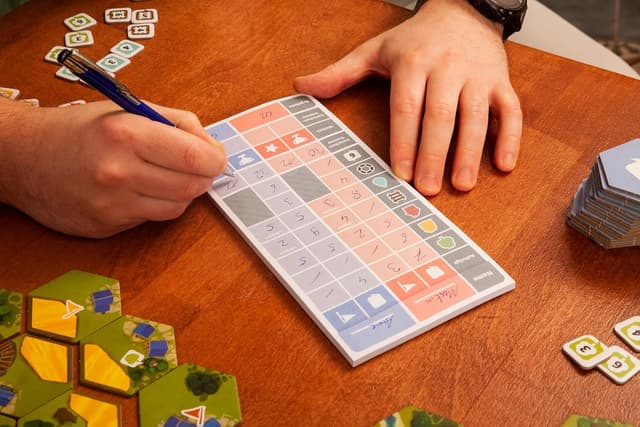 Thumbnail 6 de Pegasus Spiele Dorfomantik â Das Duell đČ