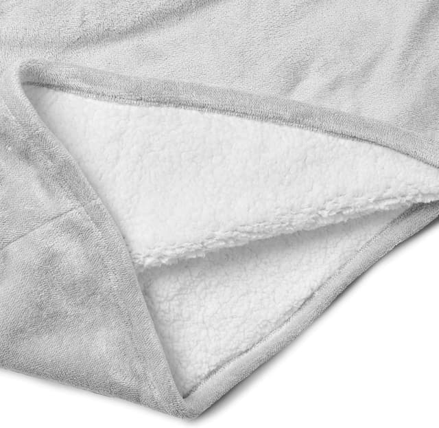 Detalle de Northwest NCAA Hoodler Oversized Sherpa Pullover with Embroidered Logo (Plush Fleece Blanket Sweatshirt)