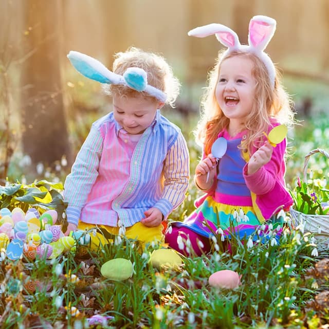 Detalle 2 de AhfuLife Easter Hanging Eggs set (12 pcs) – colourful plastic hanging decorations for Easter trees