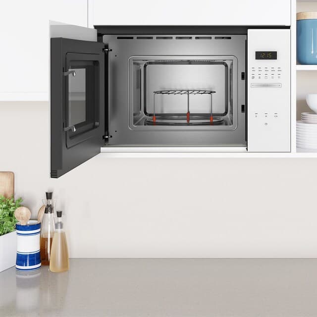 Detalle 2 de Balay 3CG5172 Microondas integrable Serie Cristal 20 litros y grill