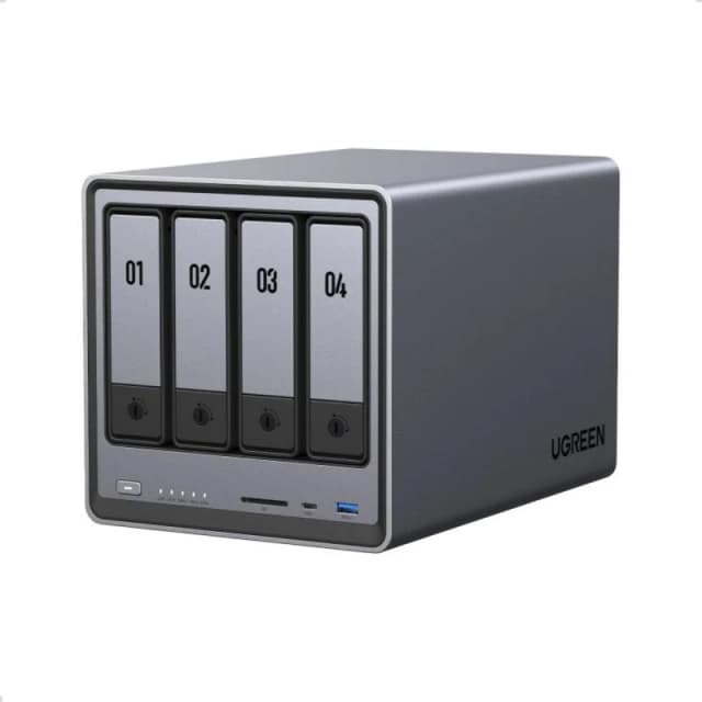 Detalle de UGreen 25372B NAS 112 TB IA