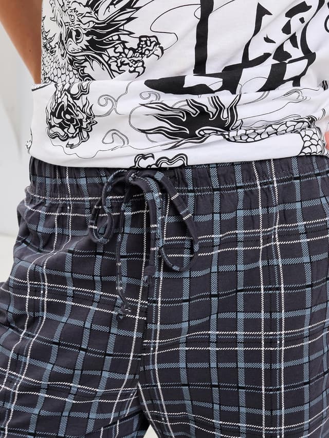 Detalle 2 de MOR Kariert Shorts für Jungen & Mädchen (134–176) aus 100% Baumwolle – mit Kordelzug und zwei Taschen