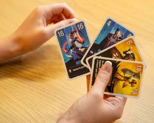 Thumbnail 6 de Devir Duelo por Cardia: juego de cartas táctico para 2 jugadores (a partir de 9 años)