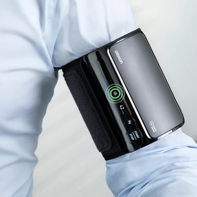 Thumbnail 2 de Omron EVOLV Blutdruckmessgerät Bluetooth