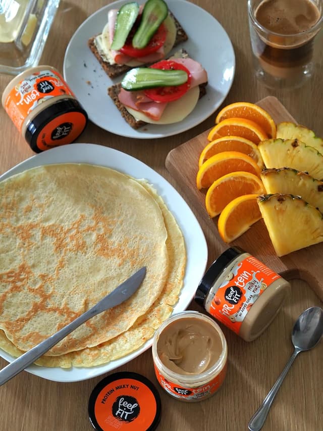 Detalle 2 de Feel FIT Protein Milky Nut – pâte à tartiner protéinée lait-noisette sans sucre ajouté (keto, low carb), 24% protéines, 200 g