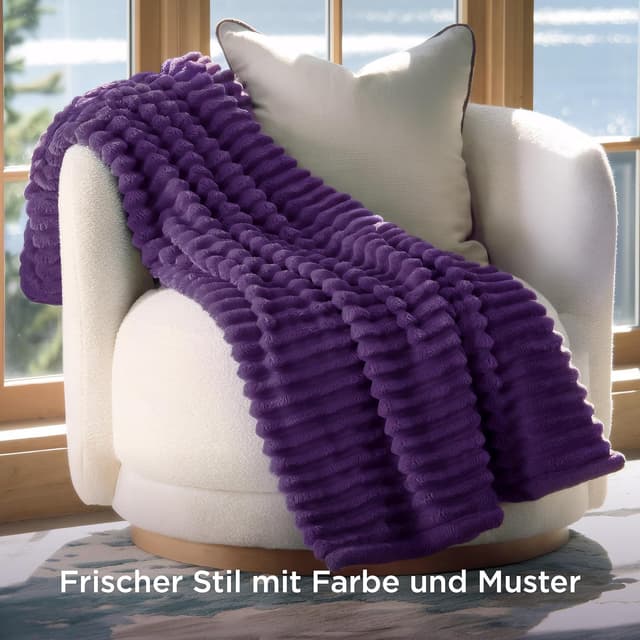 Detalle de BEDSURE Kuscheldecke 150 x 200 cm in Violett – Sofadecke aus Flanell mit Microfaser