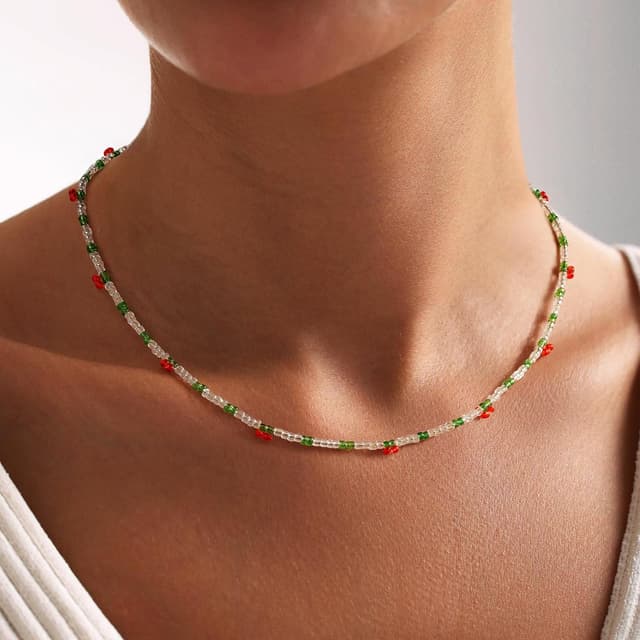 Detalle de TINGN bunte Perlenkette für Damen, handgefertigt im Boho-Stil – verstellbar mit Herz-Motiv