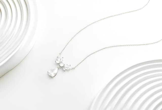 Detalle 1 de Sofia Milani Halskette 42–45 cm