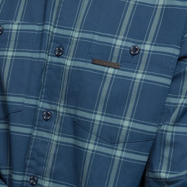 Detalle 2 de Trangoworld Zernez Camisa hombre algodón 54%