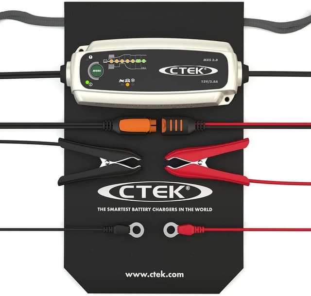 Detalle 2 de CTEK MXS 3.8 12V BatterieladegerĂ€t đ