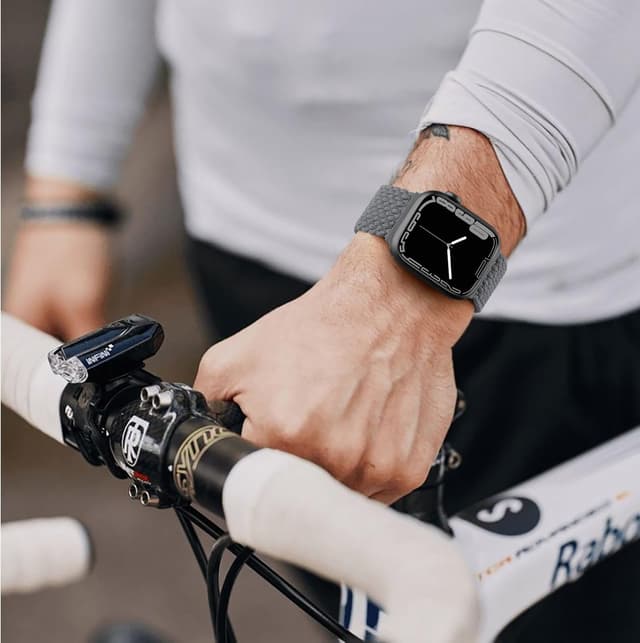 Detalle de Oielai braided nylon Apple Watch strap with adjustable magnetic clasp (40/41/42/44/45/46/49mm compatible)