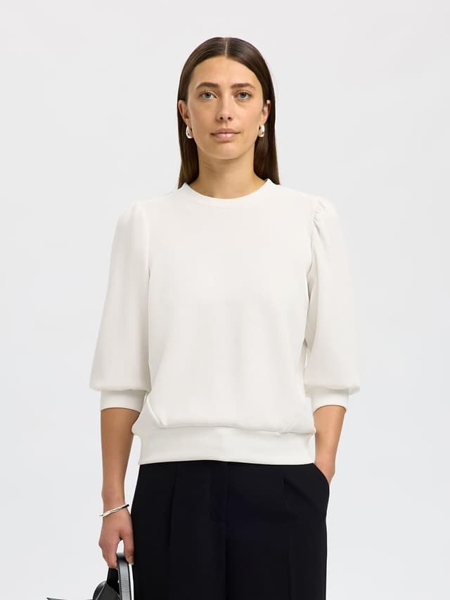 Detalle de Selected Femme women’s loose fit blouse with round neckline and 3/4 puff sleeves