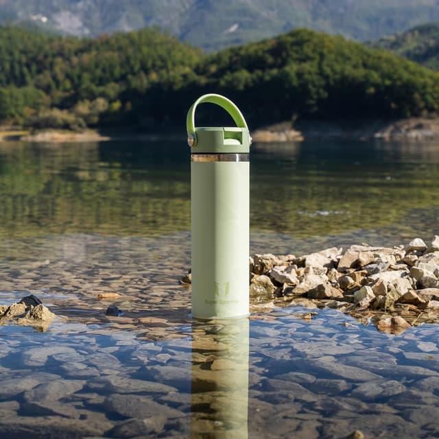 Detalle 2 de Super Sparrow Edelstahl-Trinkflasche 750 ml mit weiter Öffnung und SwivelSip – Thermosflasche mit Strohhalm