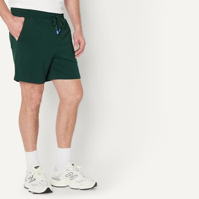 Detalle 2 de Amazon Essentials Men’s Athletic Regular-Fit 6” Lounge Workout Gym Shorts