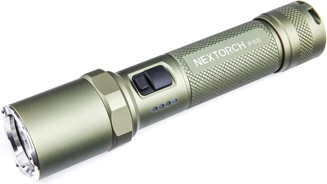 Detalle de Nextorch P80B rechargeable flashlight (Olive Green) — up to 2,100 lumens, 5 modes & strobe