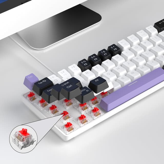 Detalle de MageGee MK-Box 68-key 60% mechanical keyboard