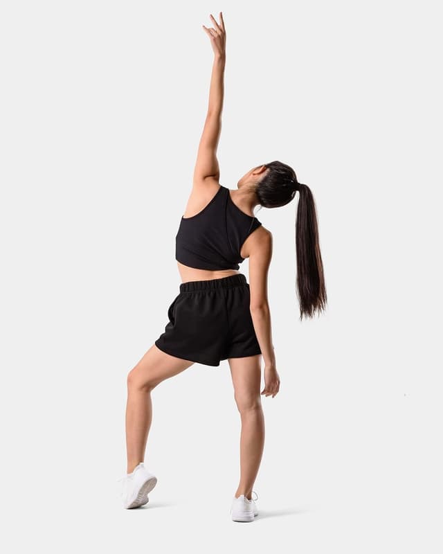 Detalle 2 de Kamo Fitness CozyTec Sweat Shorts for Women — High-Waisted Lounge Cotton Shorts with Pockets