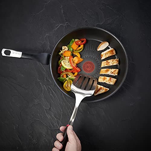 Detalle 2 de Tefal Unlimited On Sartén 24 cm 🥘 - Resistente y Versátil