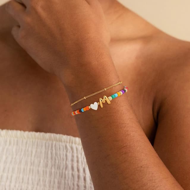 Detalle de SLOONG Armband Damen Gold/Silber vergoldet mit Perlen & Buchstaben, verstellbar
