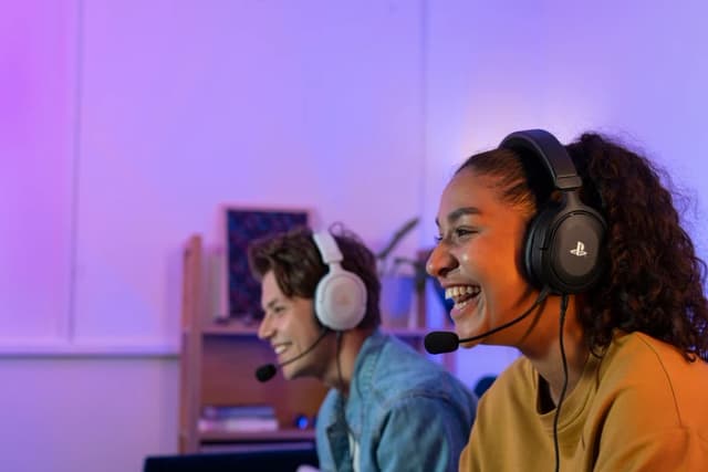 Thumbnail 10 de Trust GXT498 Forta Gaming-Headset für PS5 und PS4