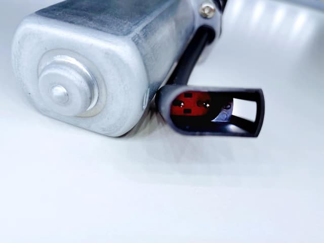 Thumbnail 4 de Ford Fiesta MK6 Window Regulator Motor 2S51-14553-AA