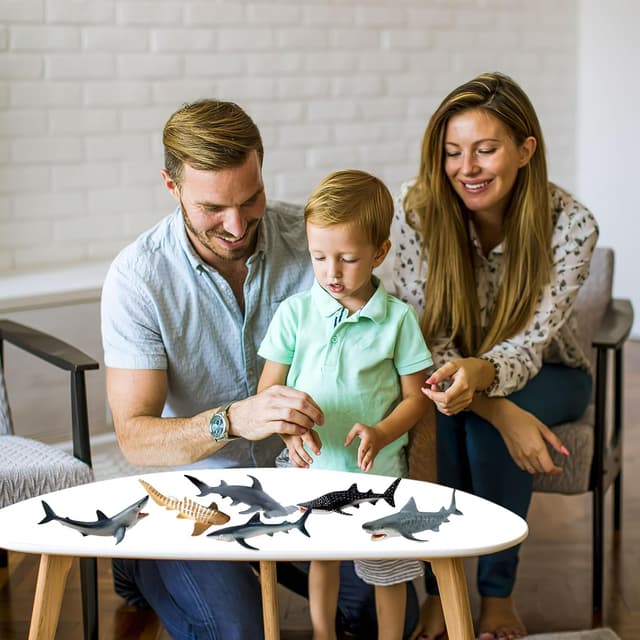 Detalle de FLORMOON Realistic Shark Figurines (6 pcs) – Undersea creature action models for kids and cake toppers