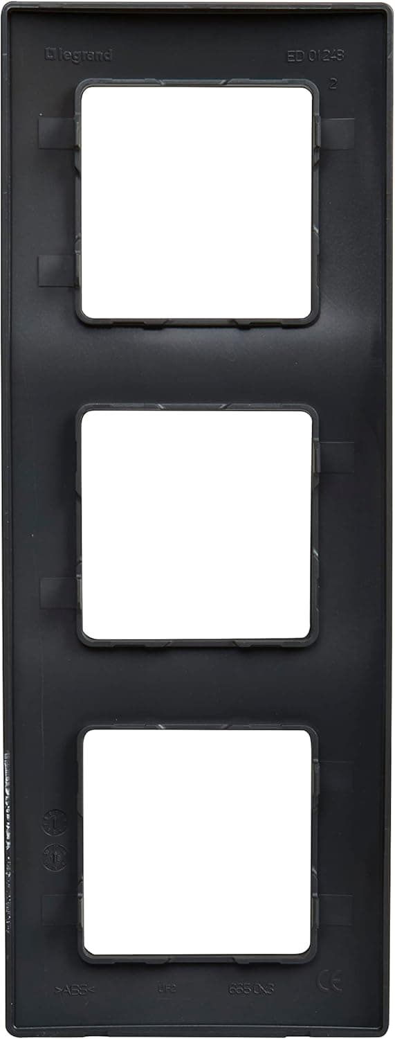 Detalle de Legrand 396417 cadre ou plaque pour mécanisme Niloé 3 éléments noir